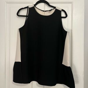 Ann Taylor Black and Cream Sleeveless Top - M